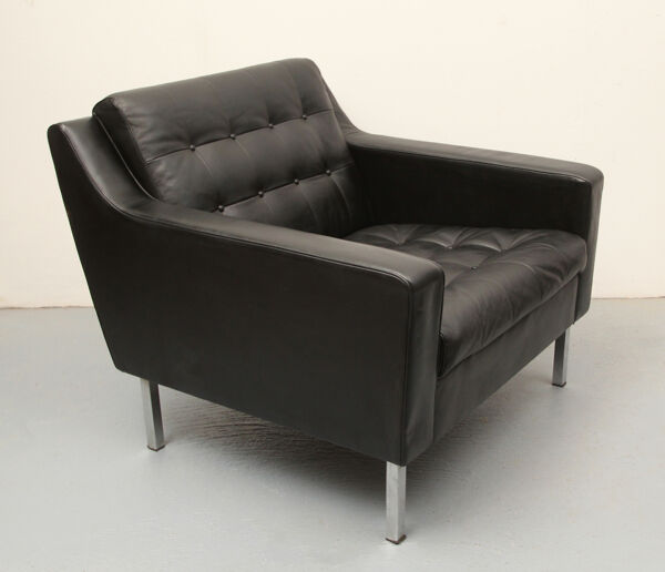 Fauteuil en cuir des années 1960 noir