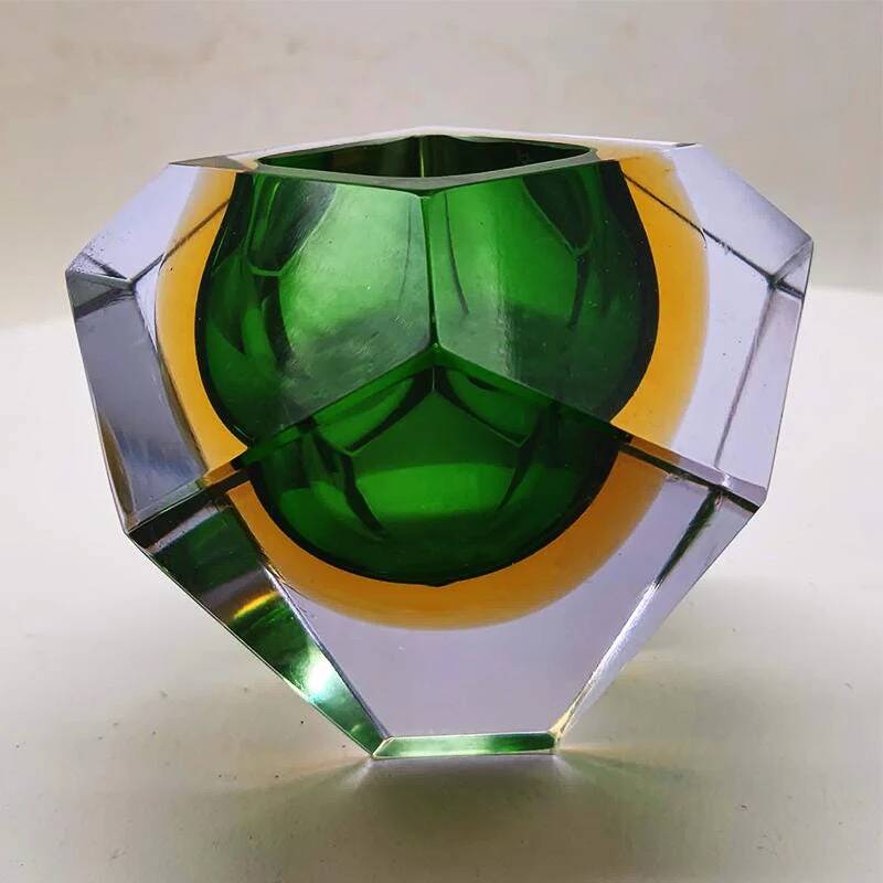 1960s asymmetrical and particular multifaceted ashtray / bowl in Murano glass. Made in Murano, Italy