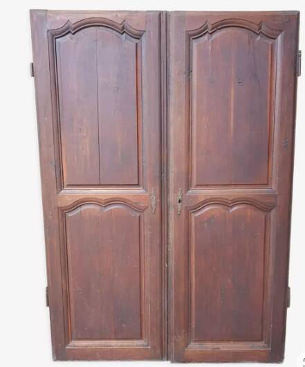 Antique double cupboard doors from the 19th century