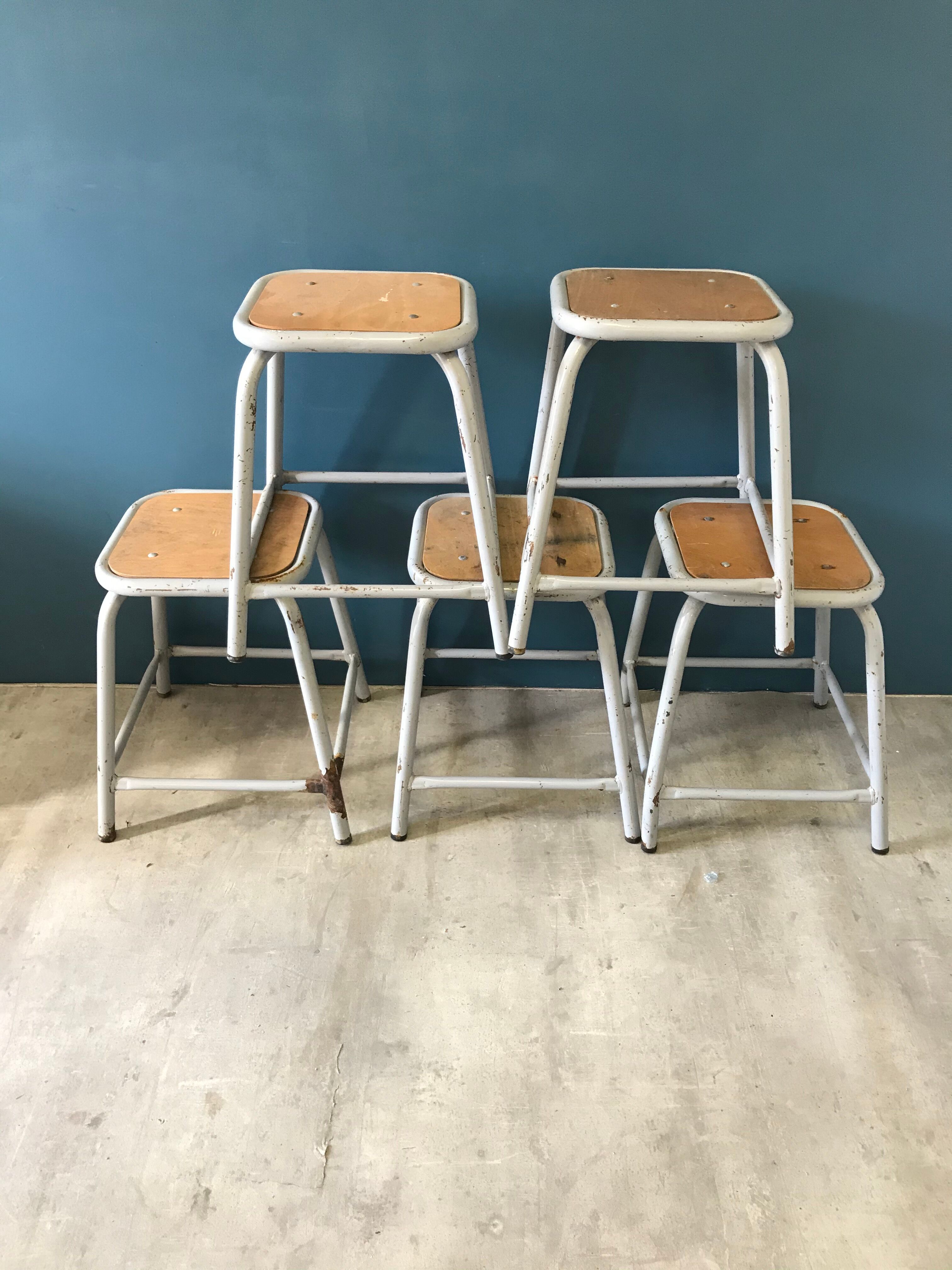 Set of 5 vintage stools