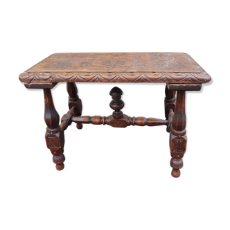 Table en bois sculptée style berger, datée 1881
