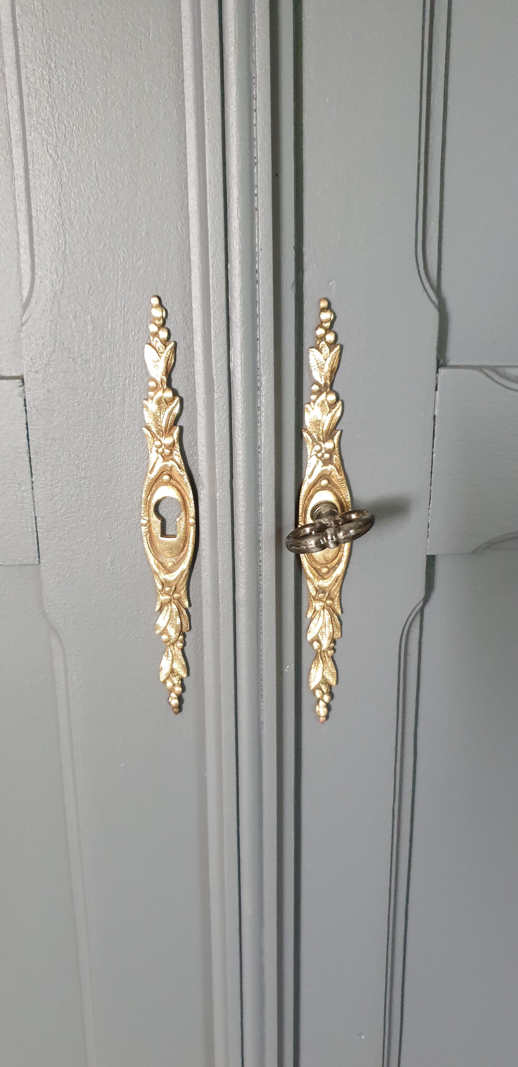 Grey Parisian wardrobe