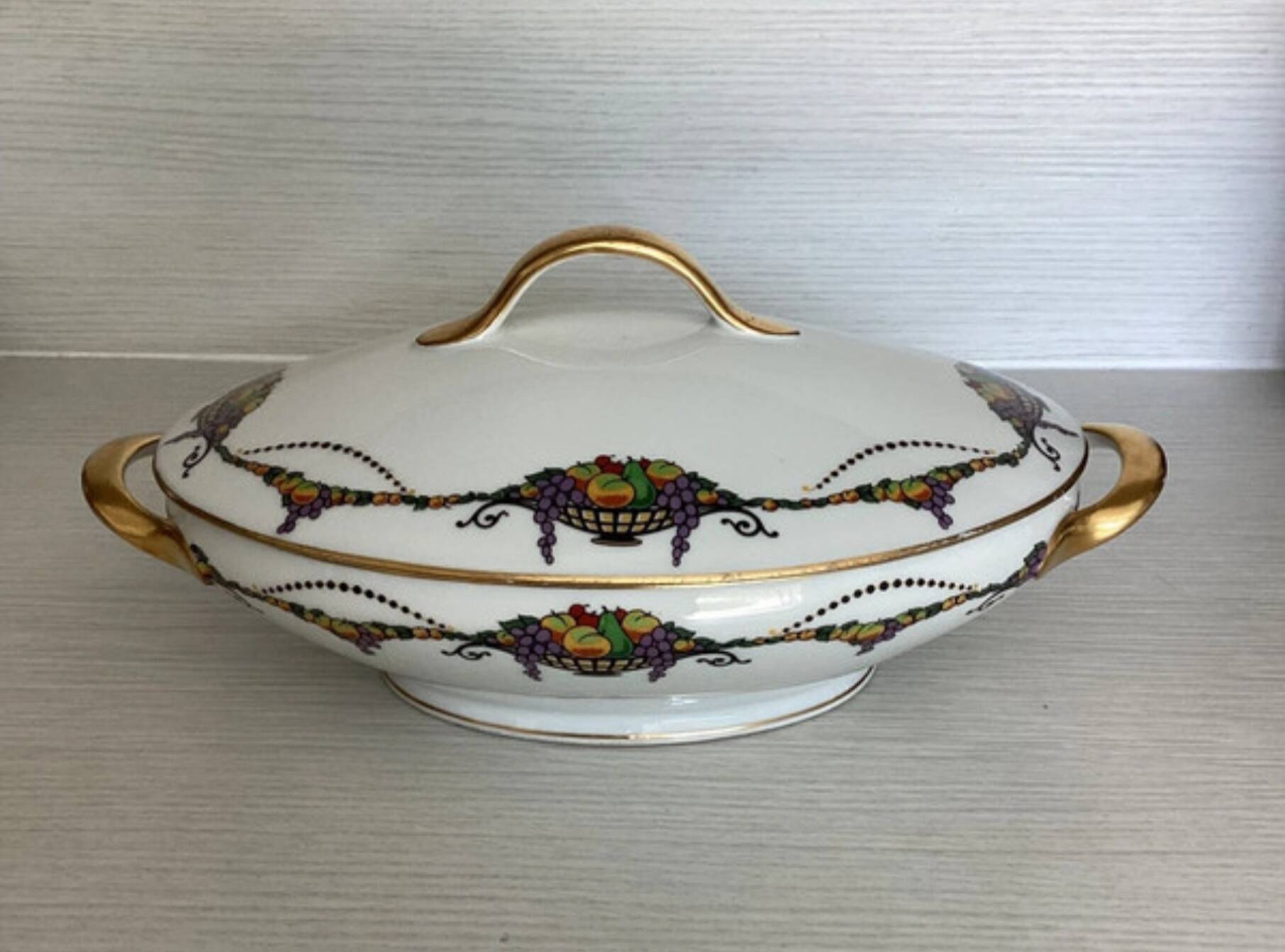 Raynaud oval porcelain tureen from Limoges