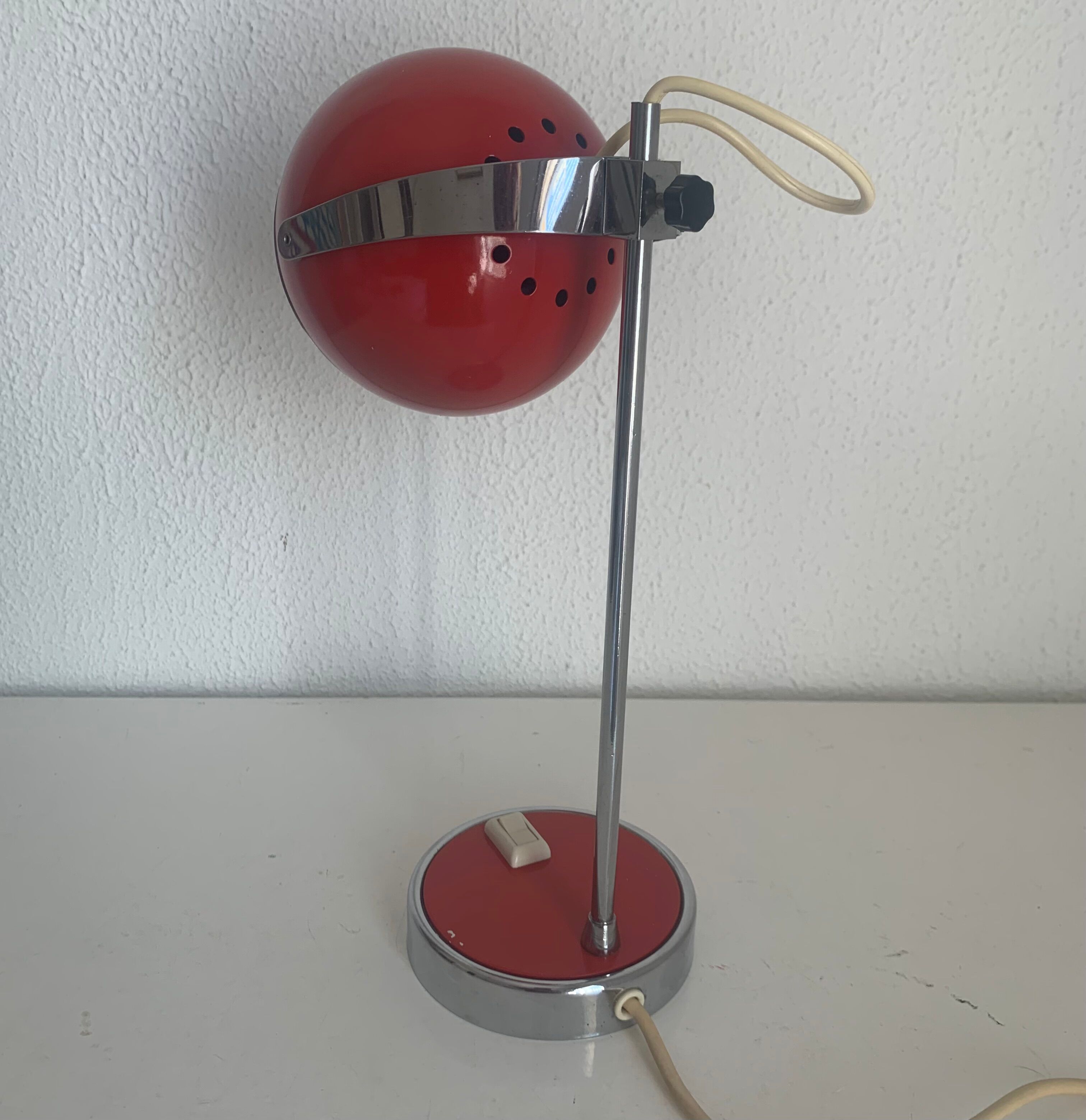 Vintage lamp 1960 eyeball desk currant