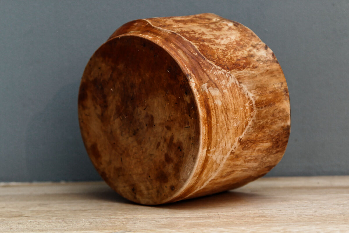 Brutalist wooden cut