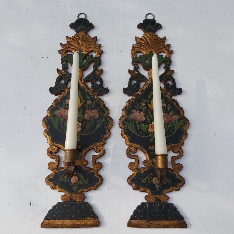 Pair of mountain appliques Savoy vintage painted wood
