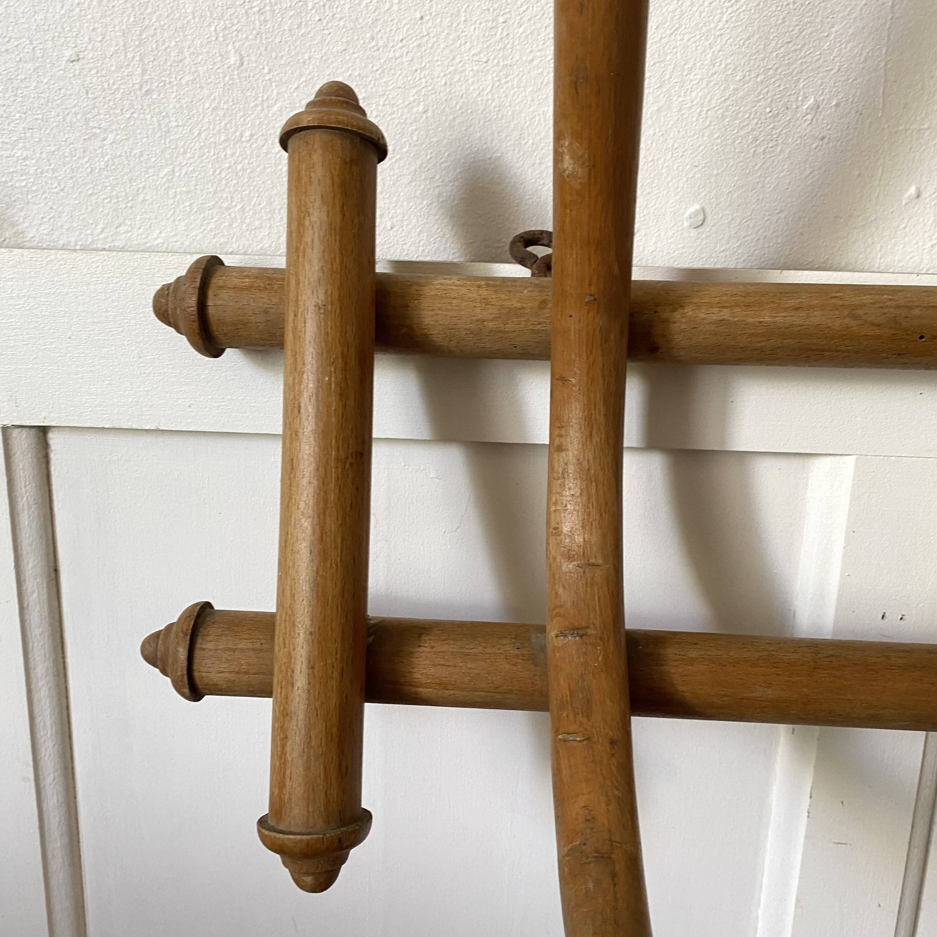 Thonet 1900 curved wooden wall coat rack