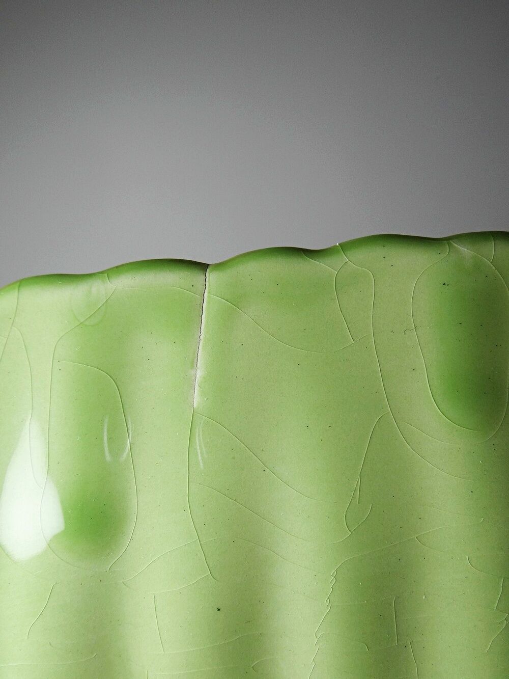 Asparagus service in earthenware, trompe-l'œil decoration, vintage 1970s-1980s.