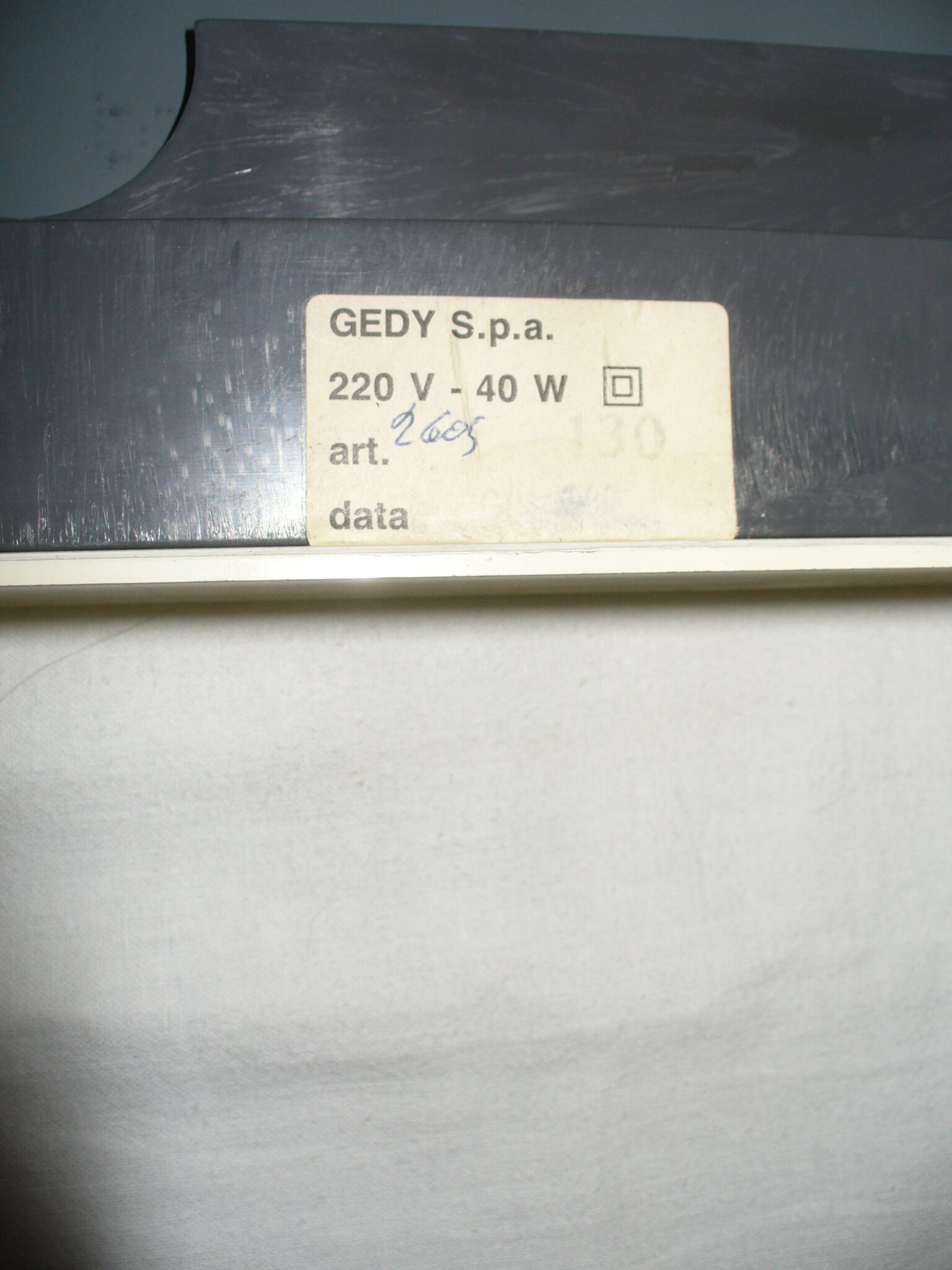 Italian Gedy illuminating mirror from the 70s 60x70cm