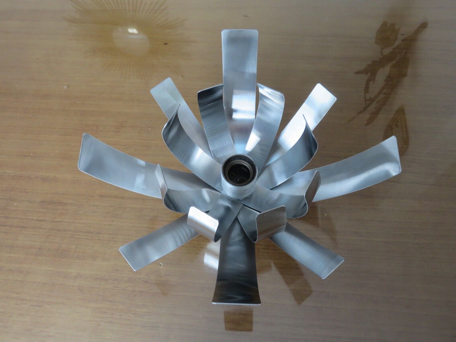 Flower wall lamp by Jocelyne Trocmé for oxar 1970