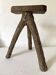 Tabouret tripode brutaliste