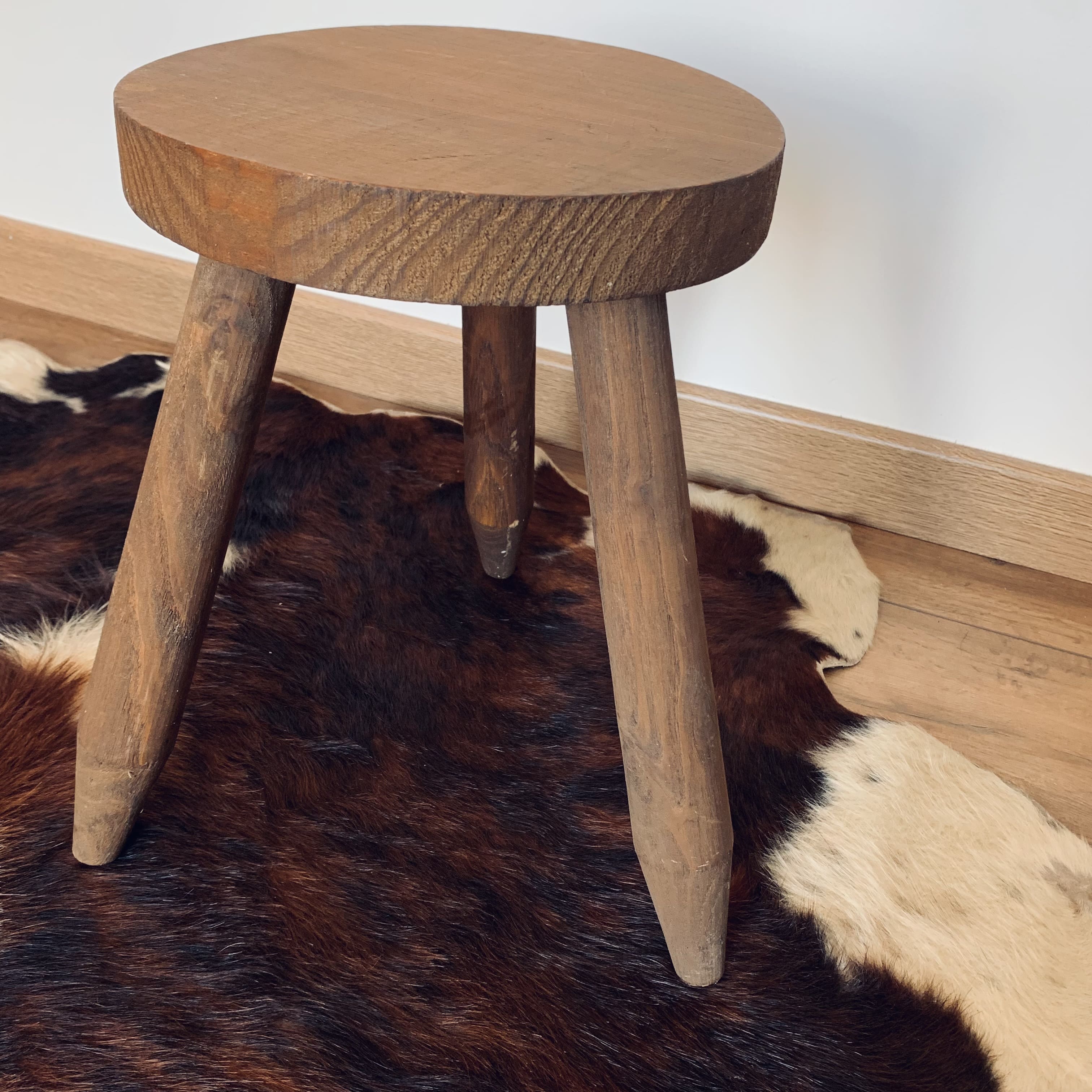 Vintage tripod stool