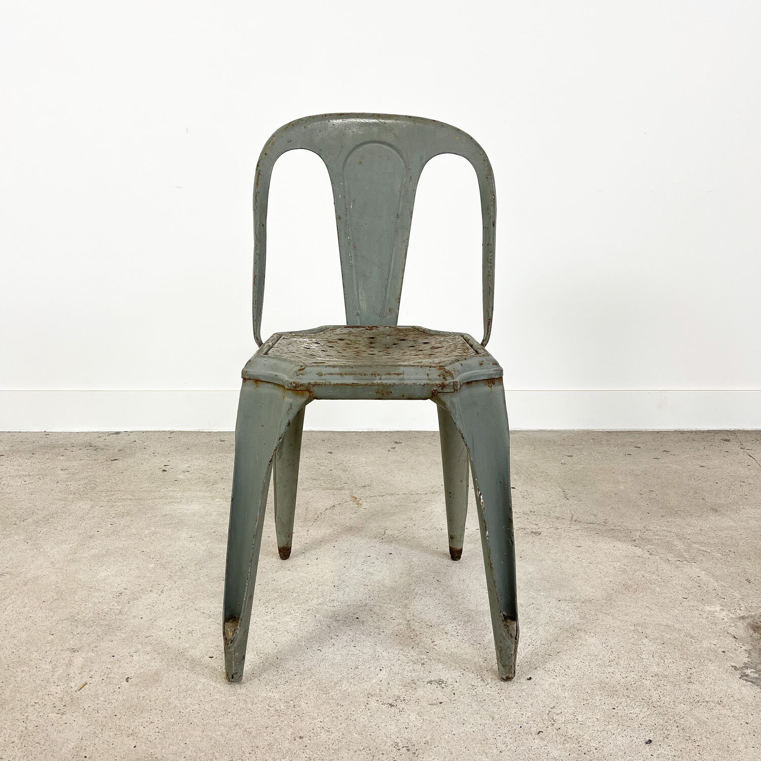 Chaise de bistro fibrocit industriel