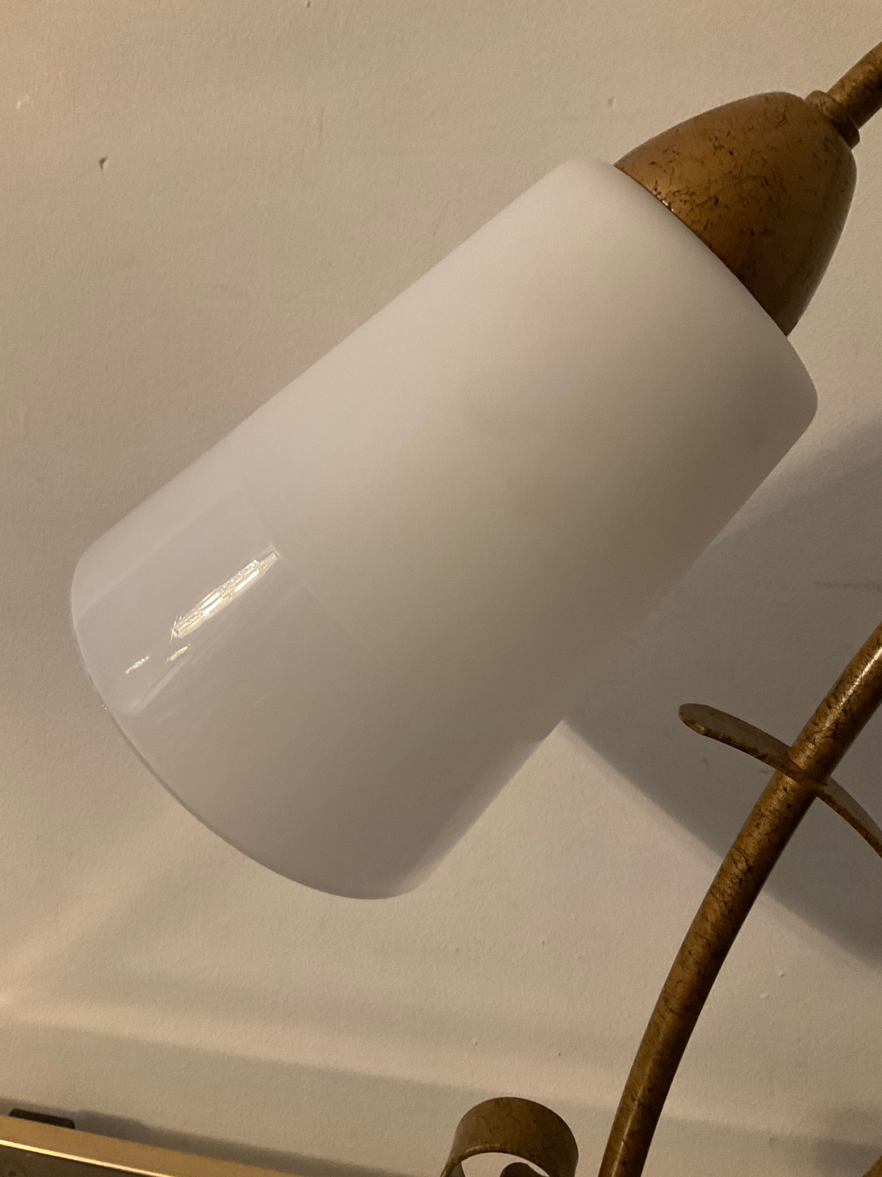 Vintage lamp in wrought iron and opaline
