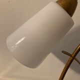 Lampe vintage en fer forgé et opaline
