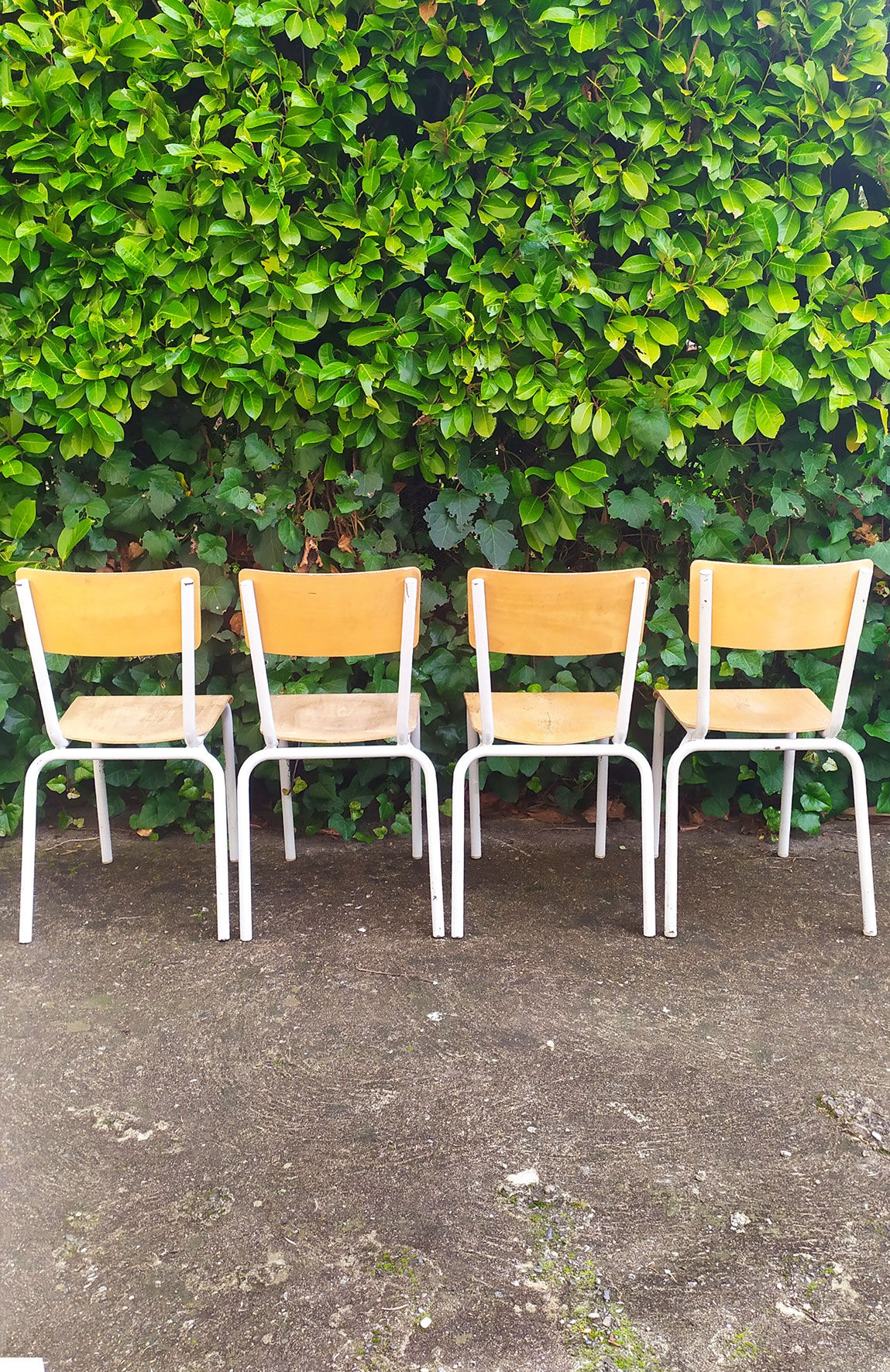 Series of 4 school chairs
