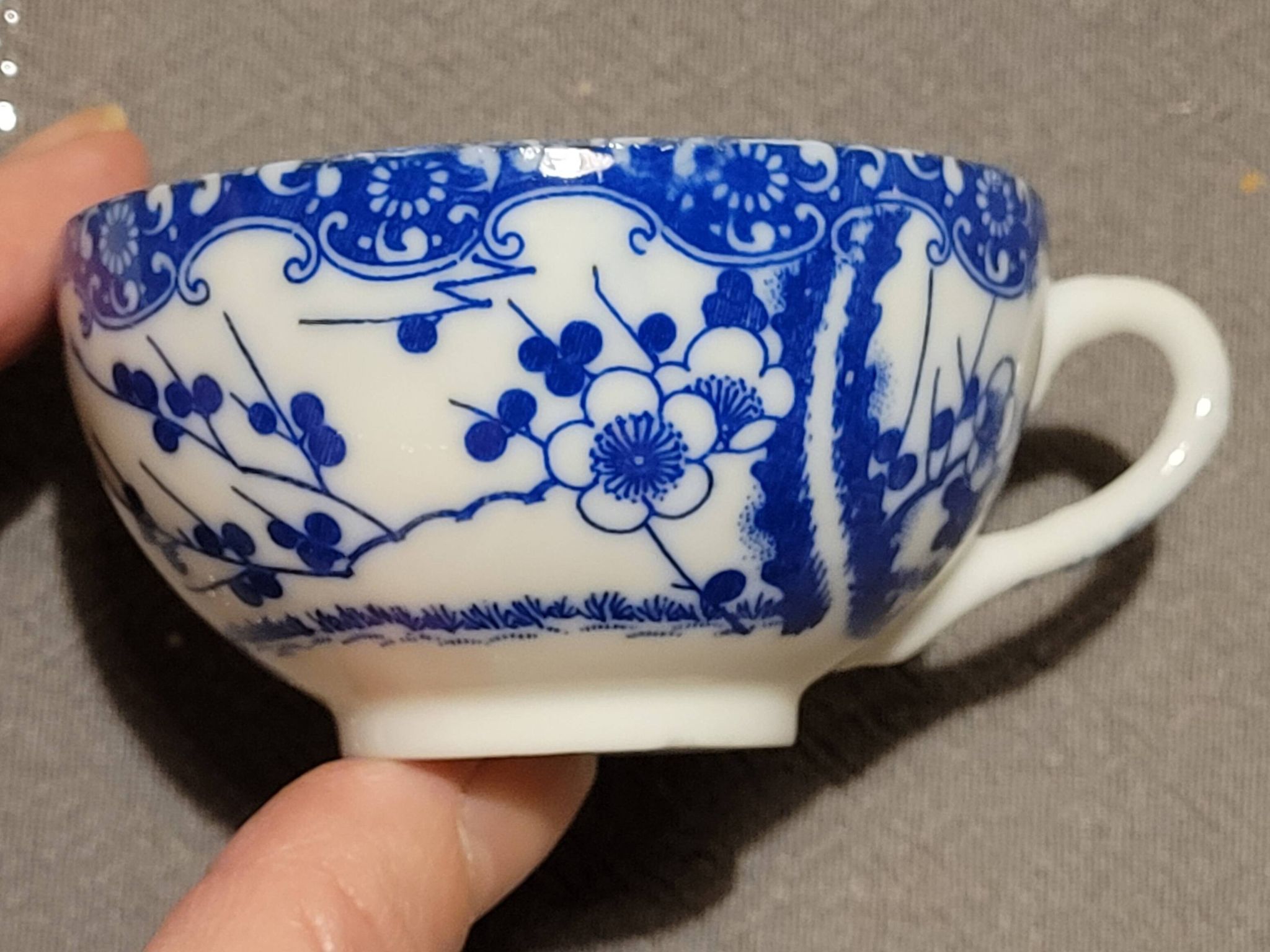 6 tea cups with saucers - Japan - antique