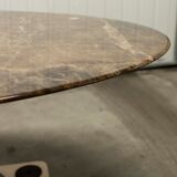 Oval coffee table by Eero Saarinen for Knoll