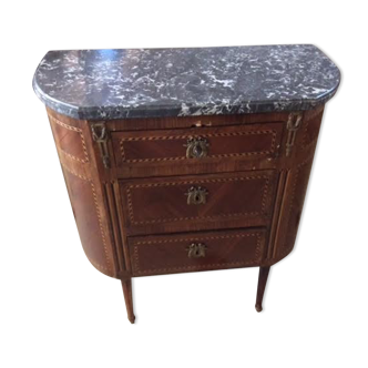 Chest of drawers 3 drawers above gray marble