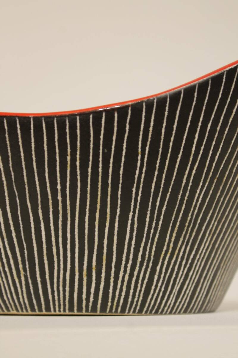 Large ceramic bowl by Jean de Lespinasse