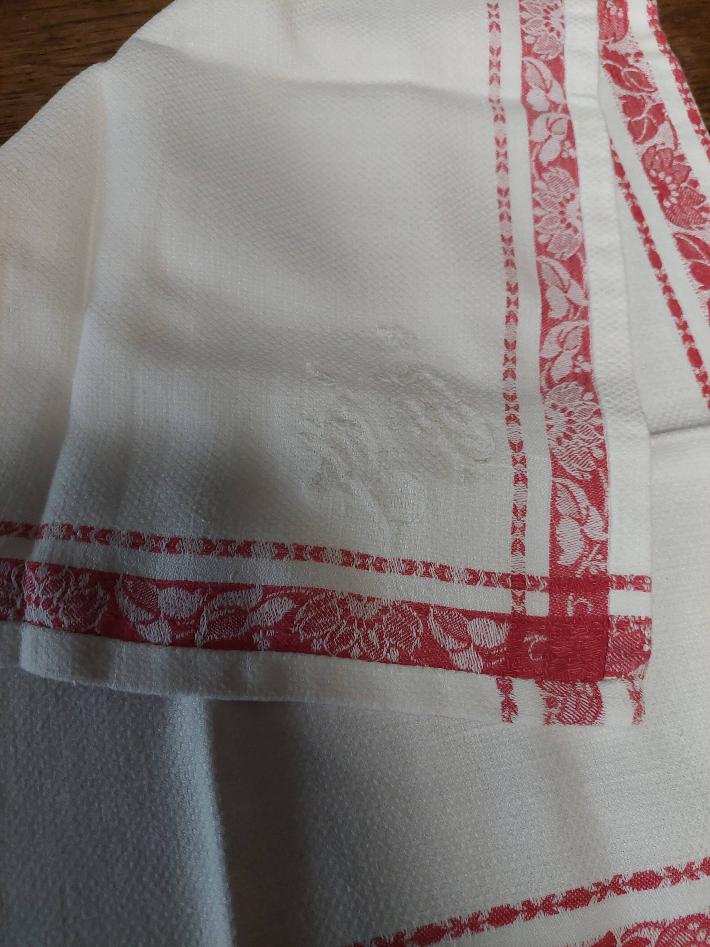 Set of five table napkins made of thick damask cotton with monogram BD 52 X 62.