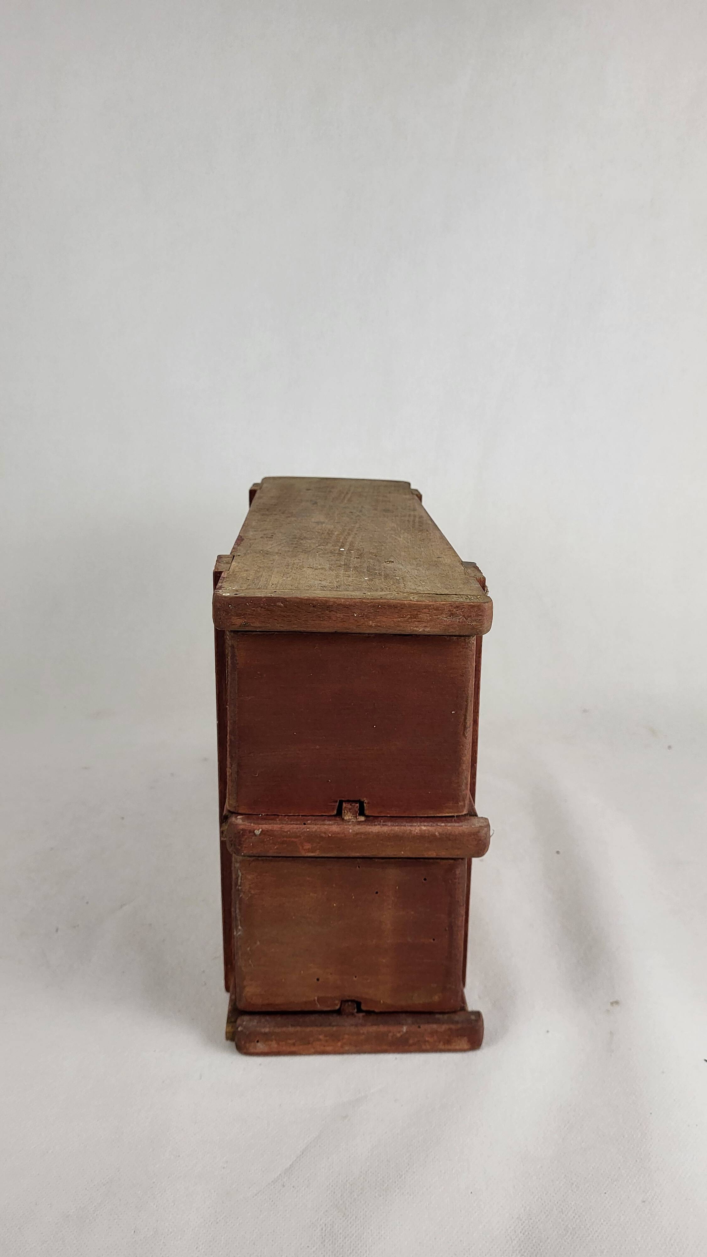 Boîte de rangement en bois, années 20-30