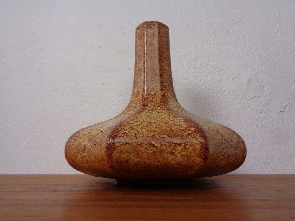 Italian ceramic vase by Roberto Rigon for Bertoncello, 1960s.