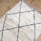 Moroccan Berber carpet Beni Ouarain with black diamonds 1,48x0.95m