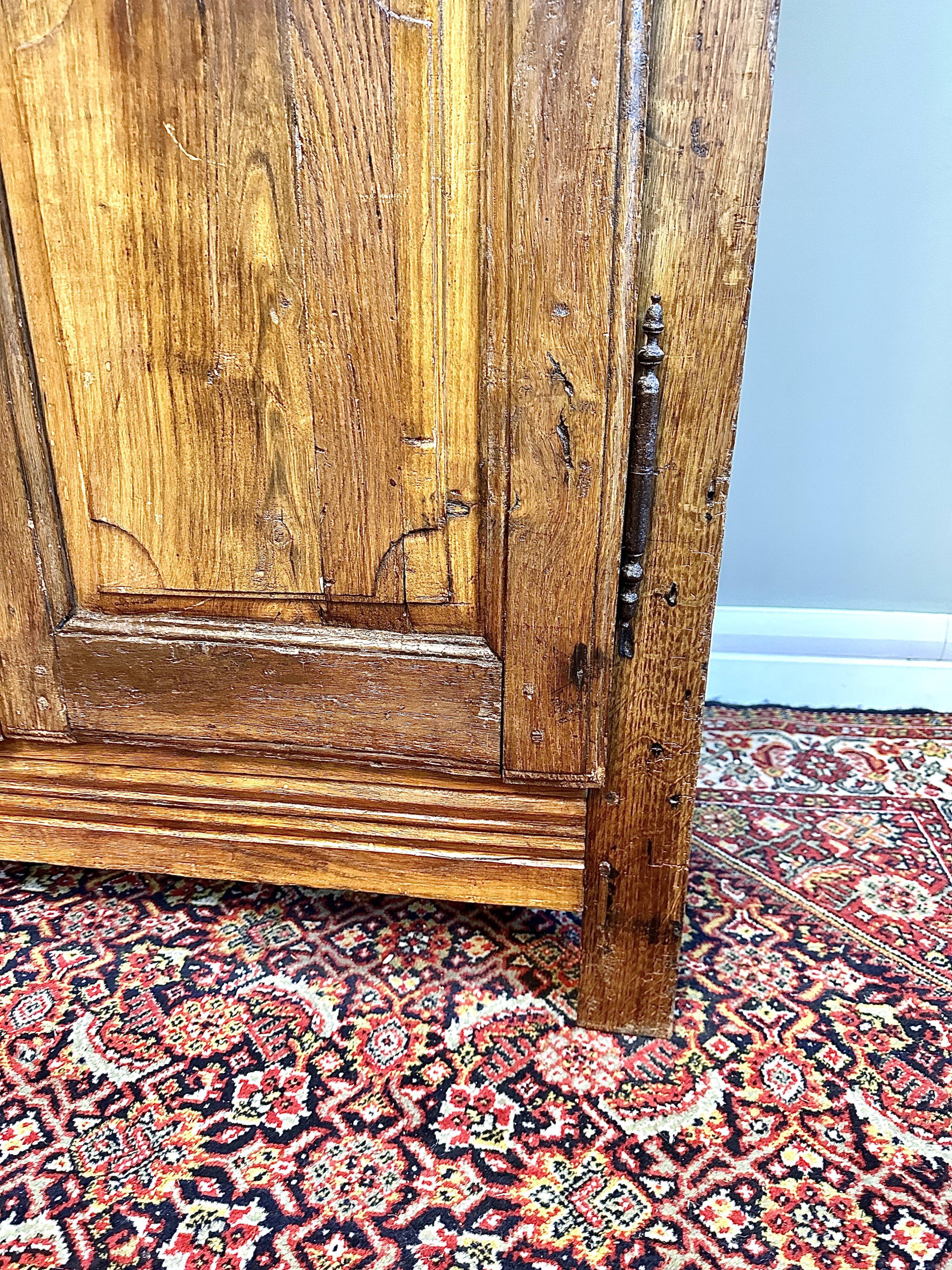 Armoire parisienne bois massif