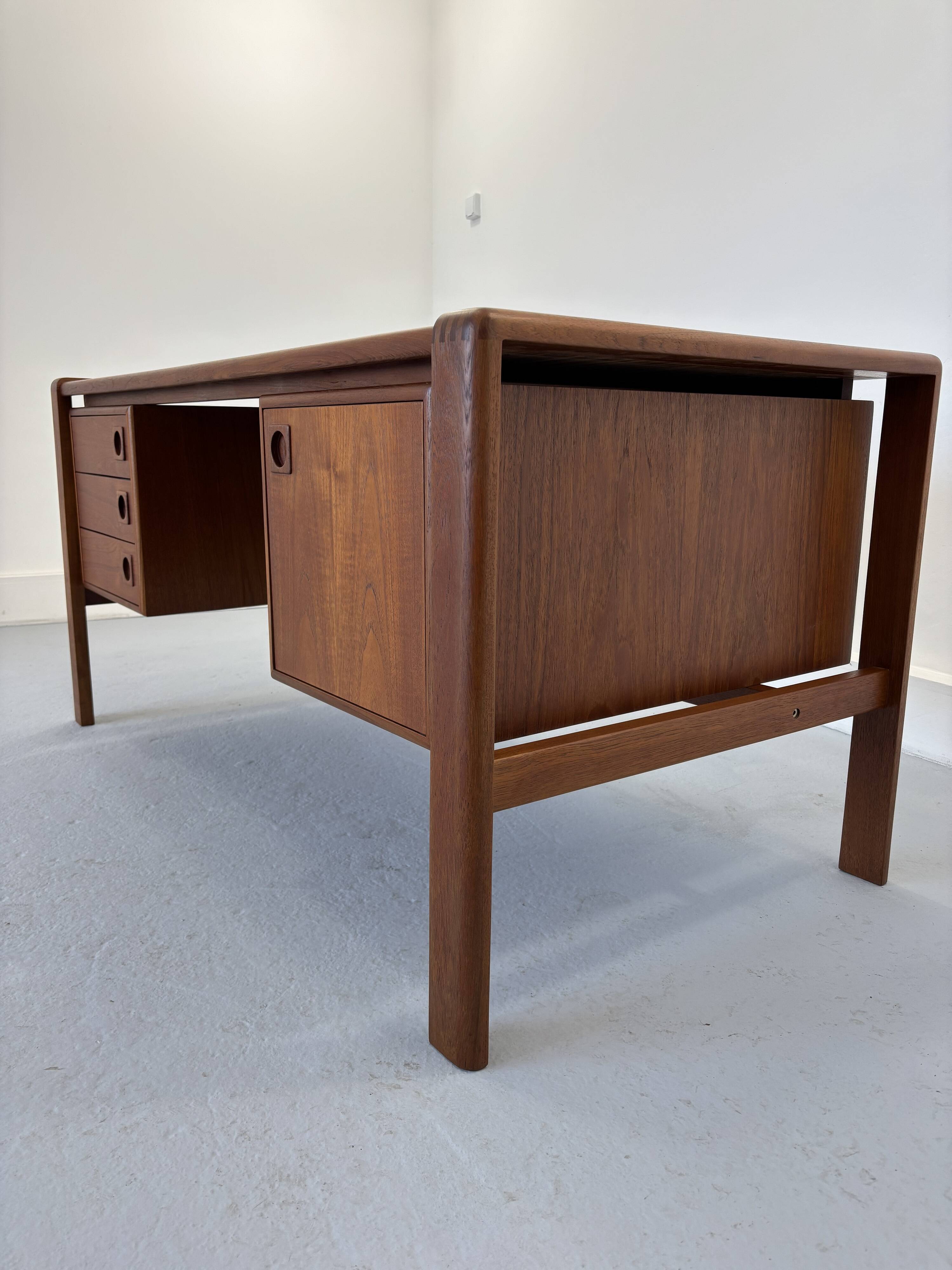 Office from the 1960s by H.P. Hansen