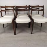 6 white leather Scandinavian chairs