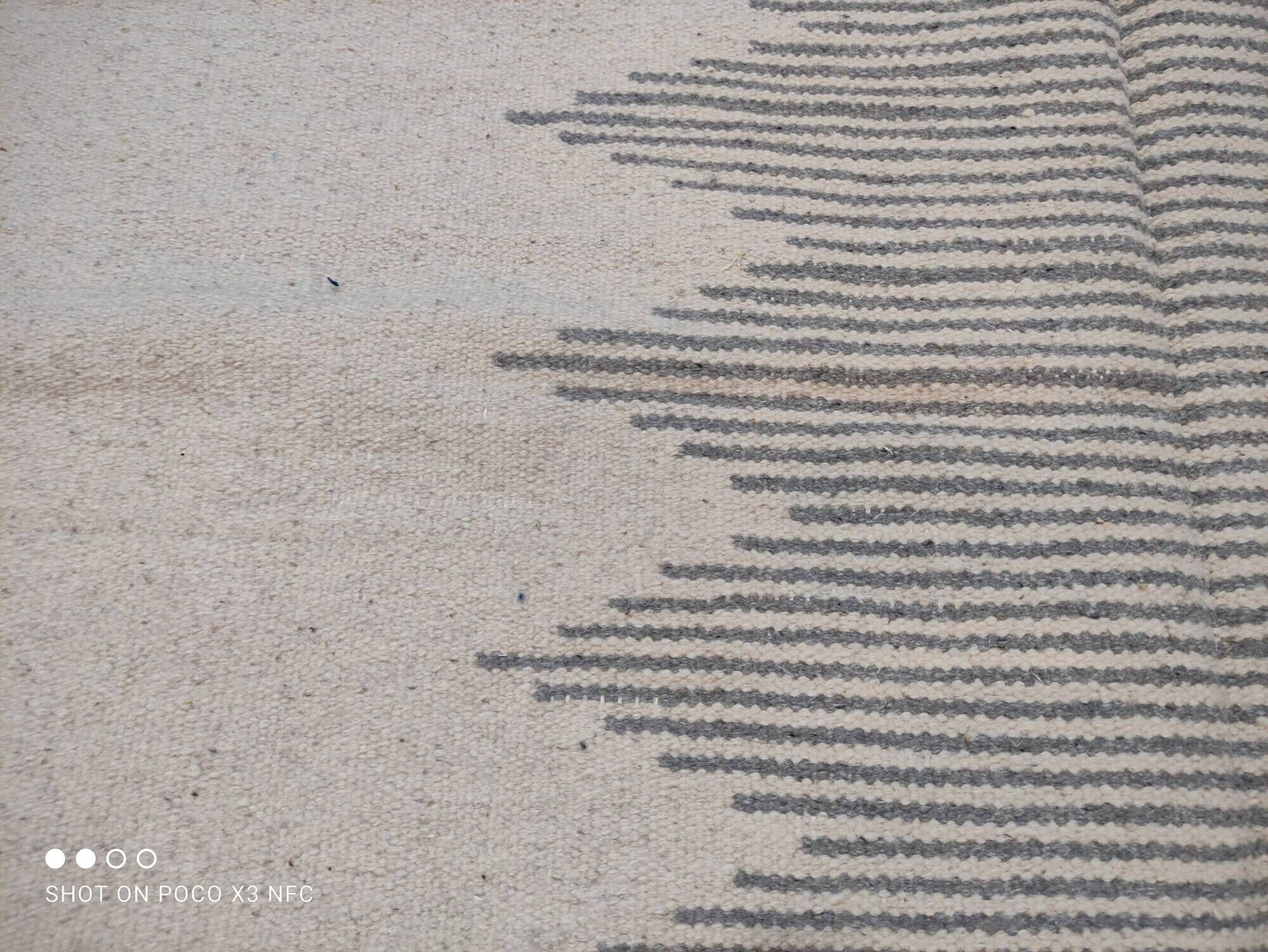 White and gray carpet, handmade Moroccan kilim carpet, blessed urchin striped carpet in pure wool