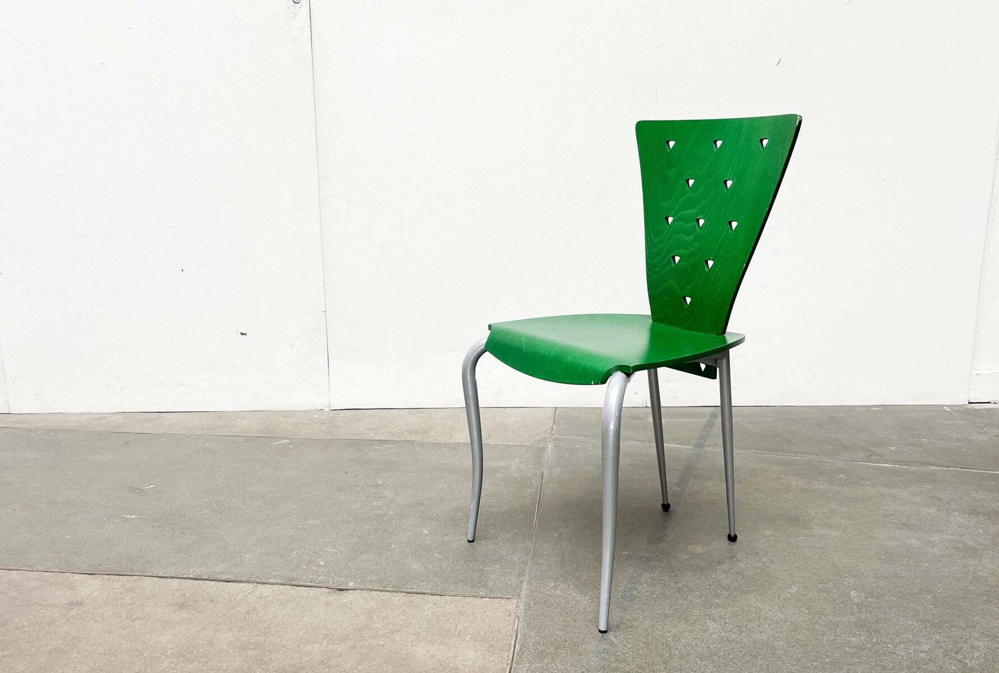 Chaise postmoderne italienne verte, années 1980
