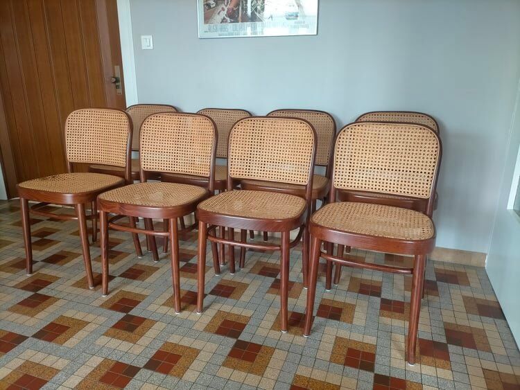 8 bistro chairs model 811 by Josef Hoffman