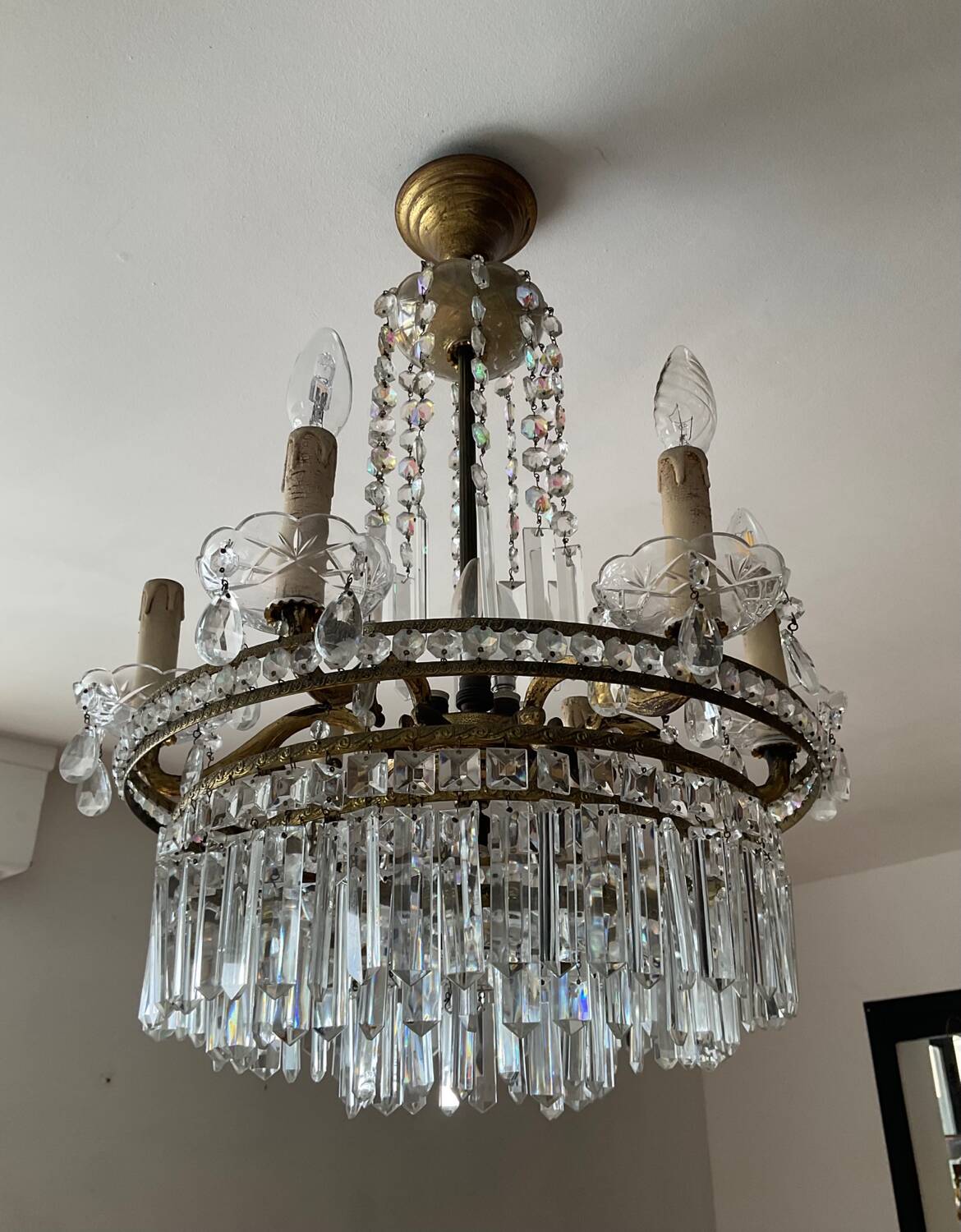 Cascade chandelier with crystal drops