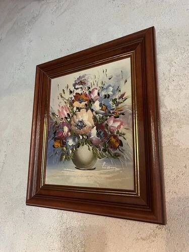 Beautiful signed oil painting - still life from the 1950s.