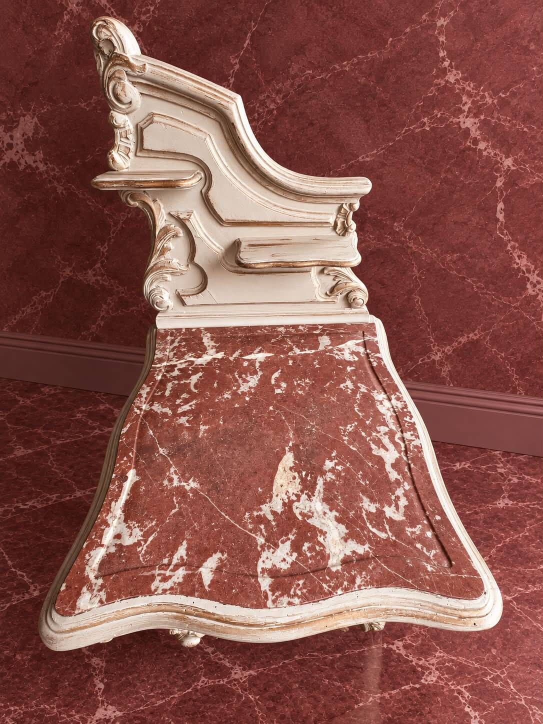 Table de chevet style louis xv rénovation artisanale