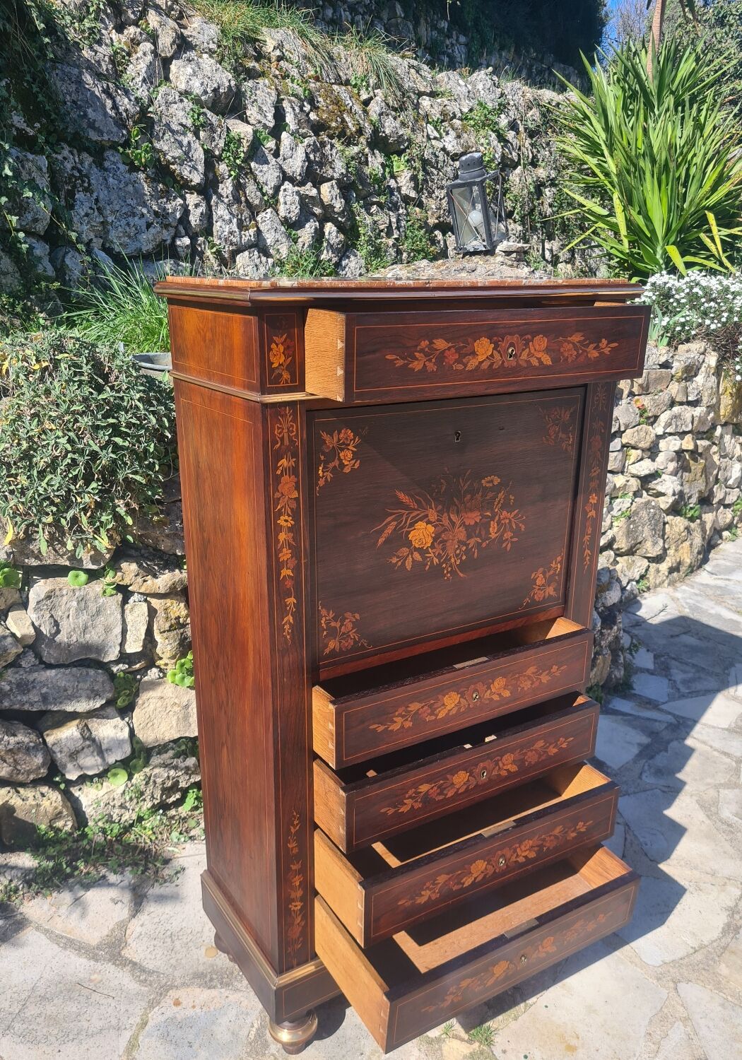 Rosewood lady's secretary
