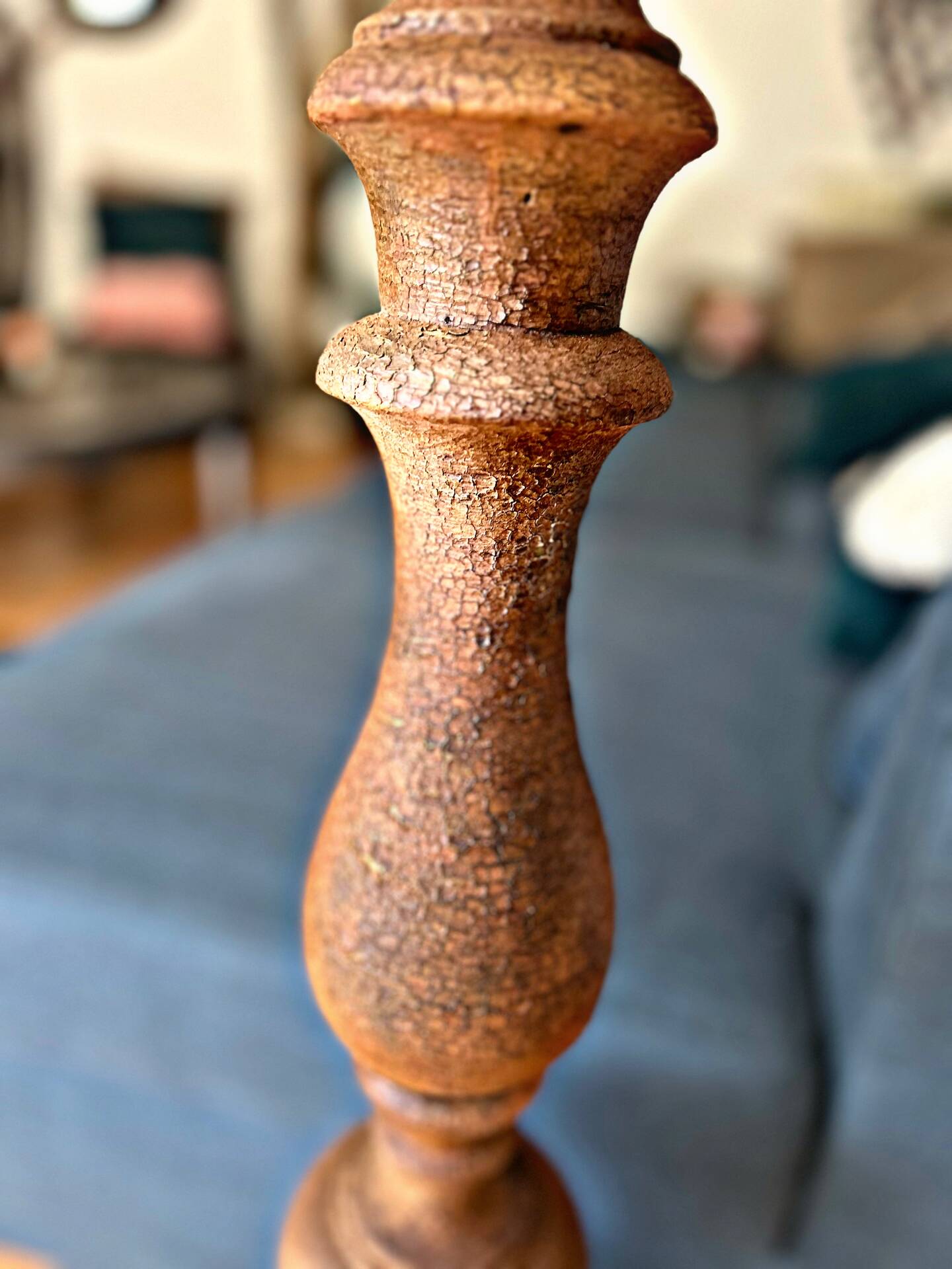 Large hand-patinated wooden candlestick – 100 cm – Unique piece