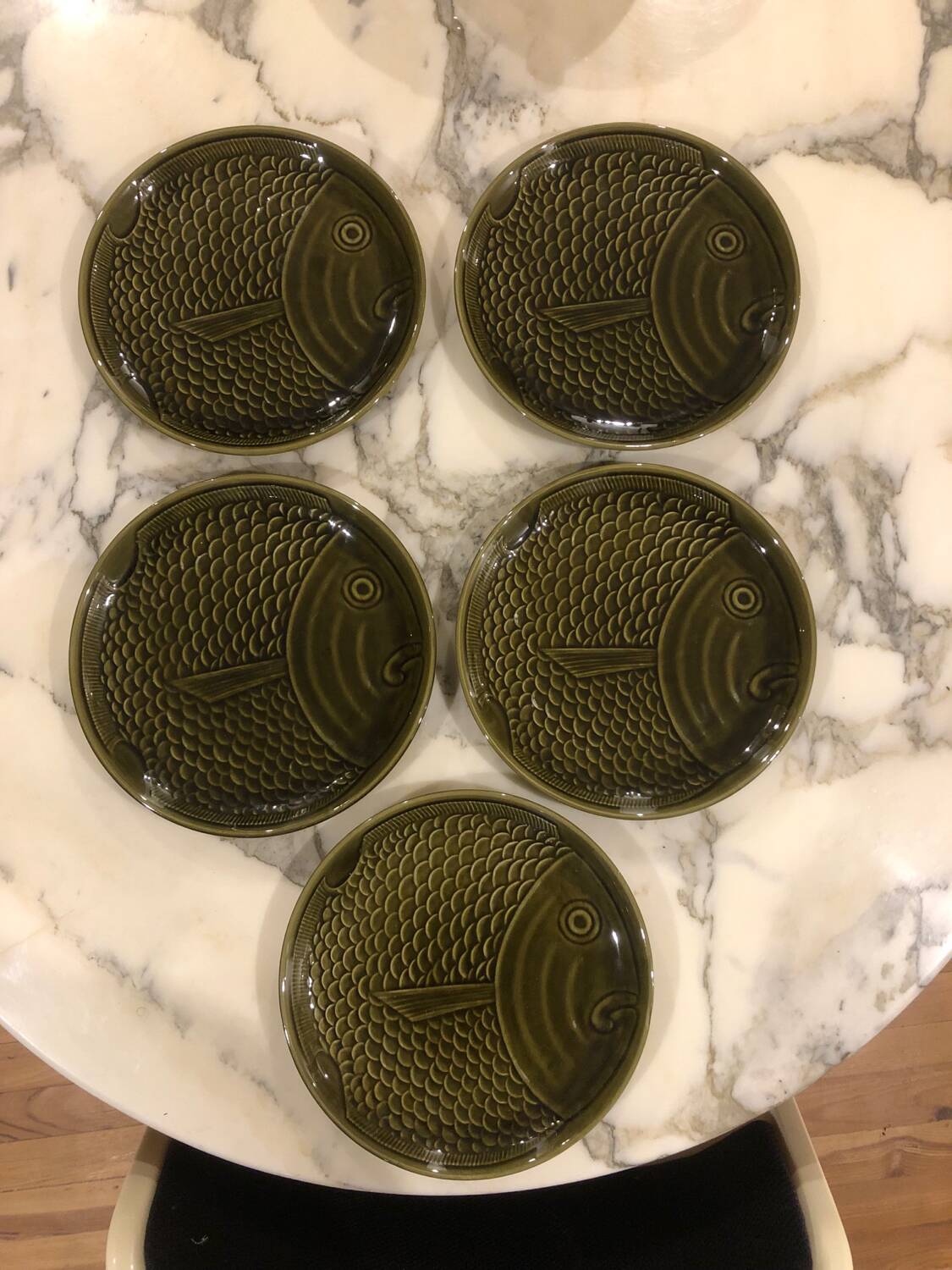 Set of 5 vintage green fish plates