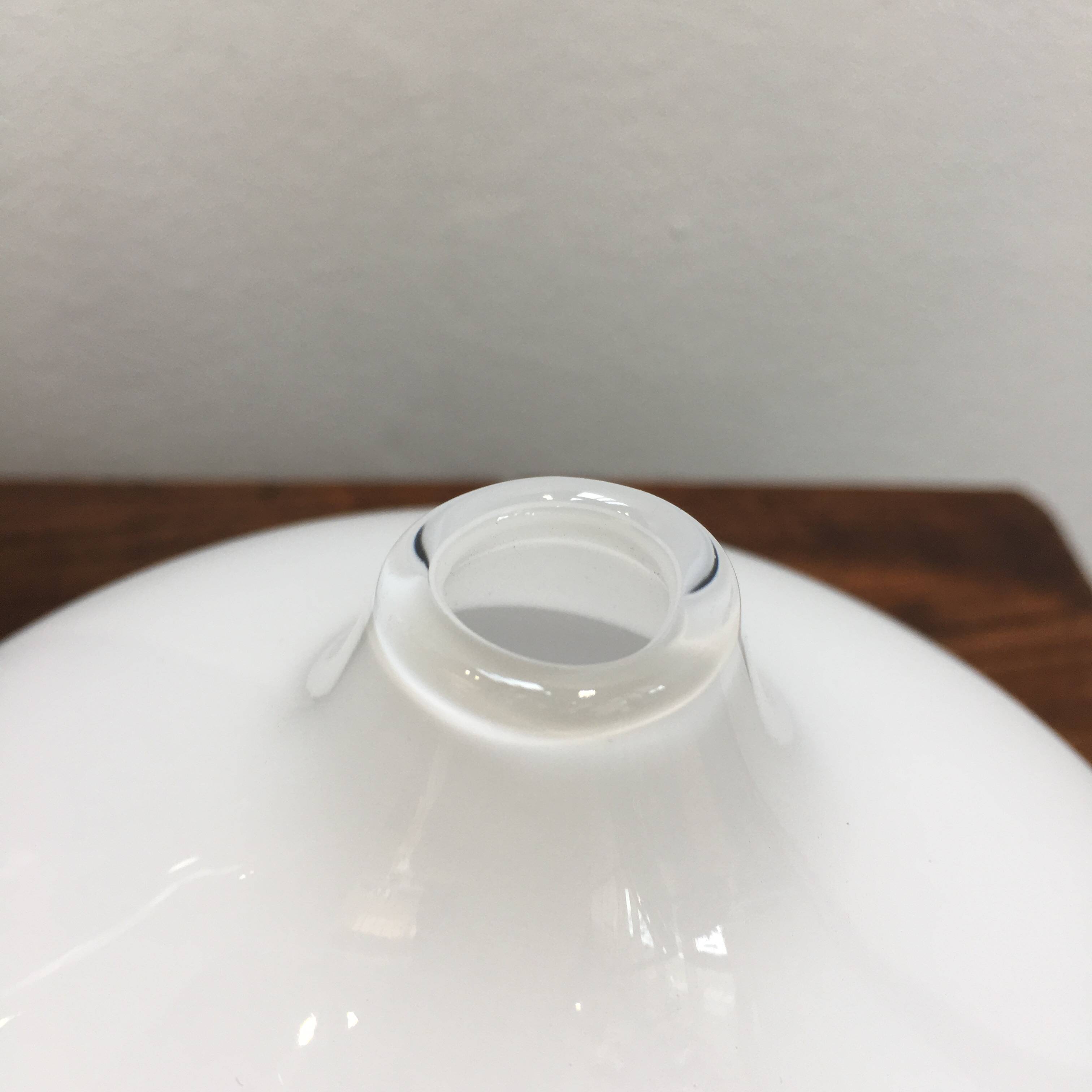 Duo of soliflore vases in white blown glass