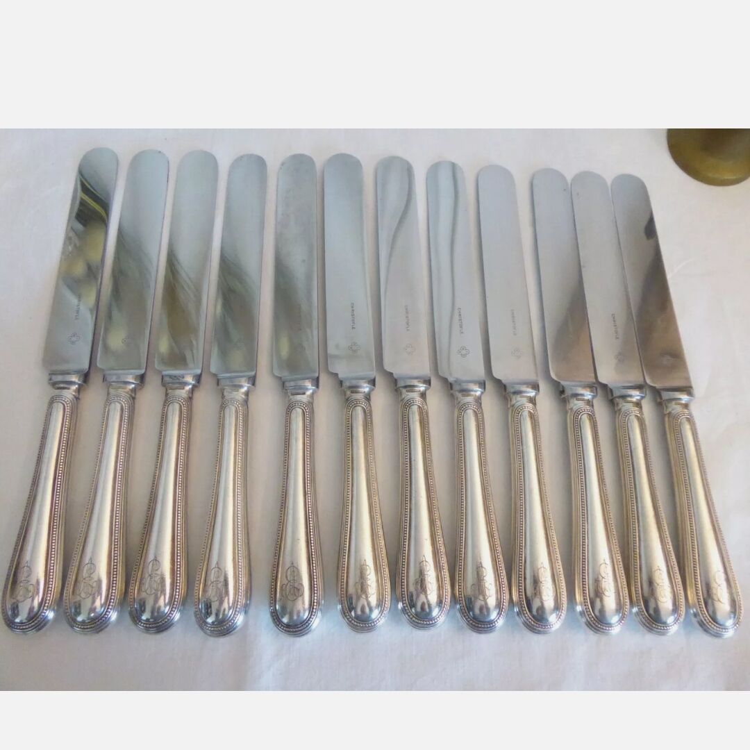 12 couteaux de table Christofle modèle Perles