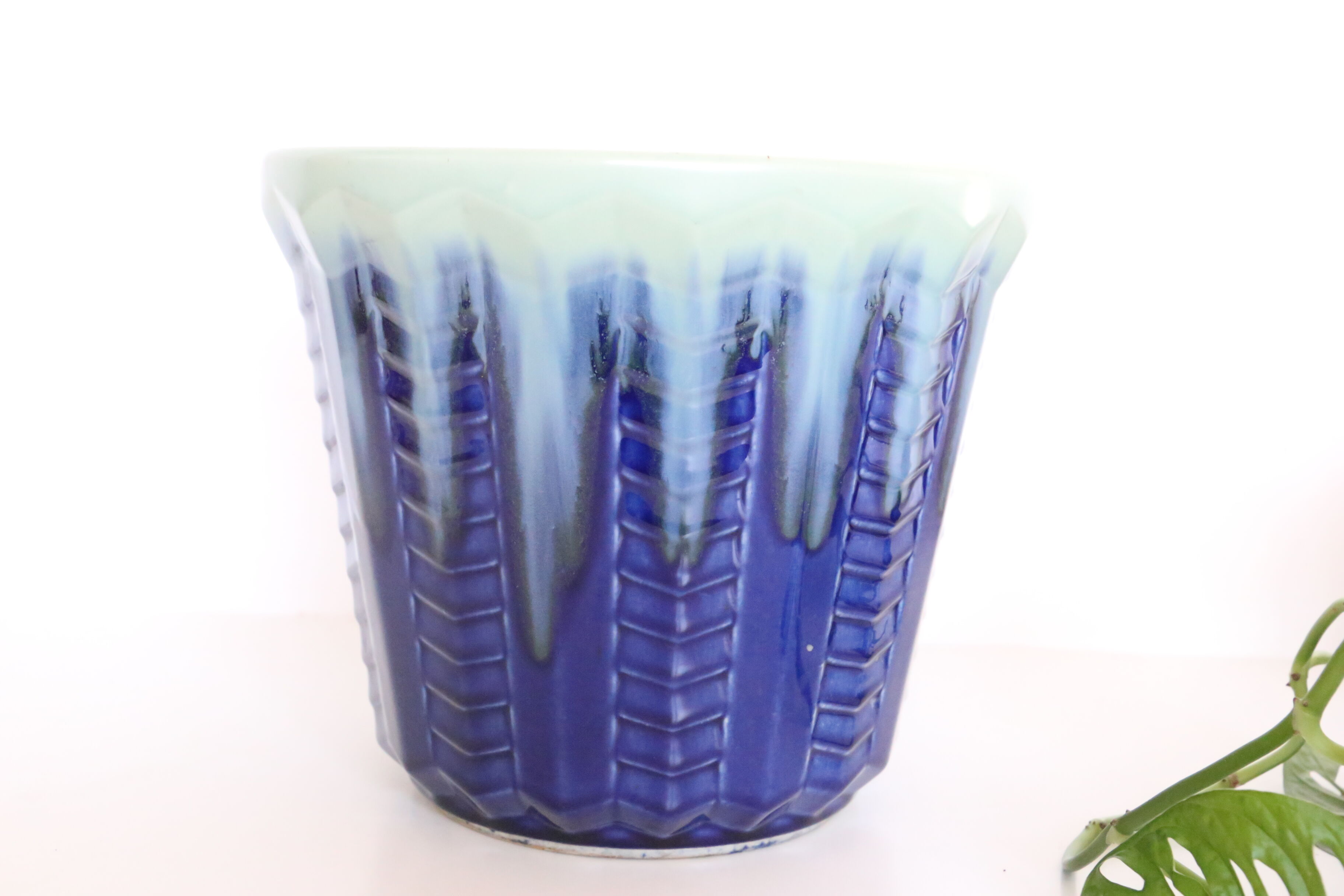 Pot cover De Bruyn, Lille, France, ancient ceramics