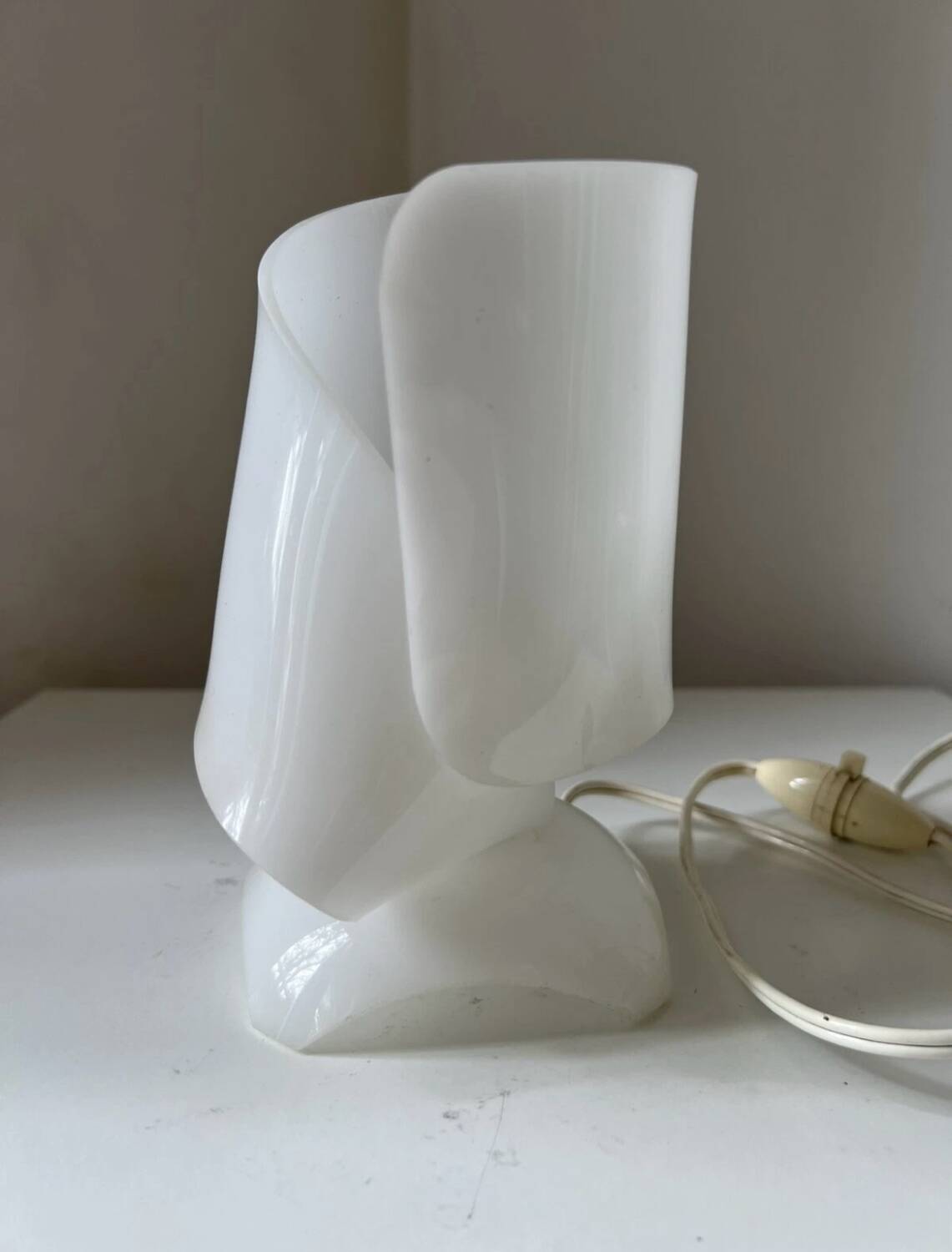 Vintage molded plastic bedside lamp 1960