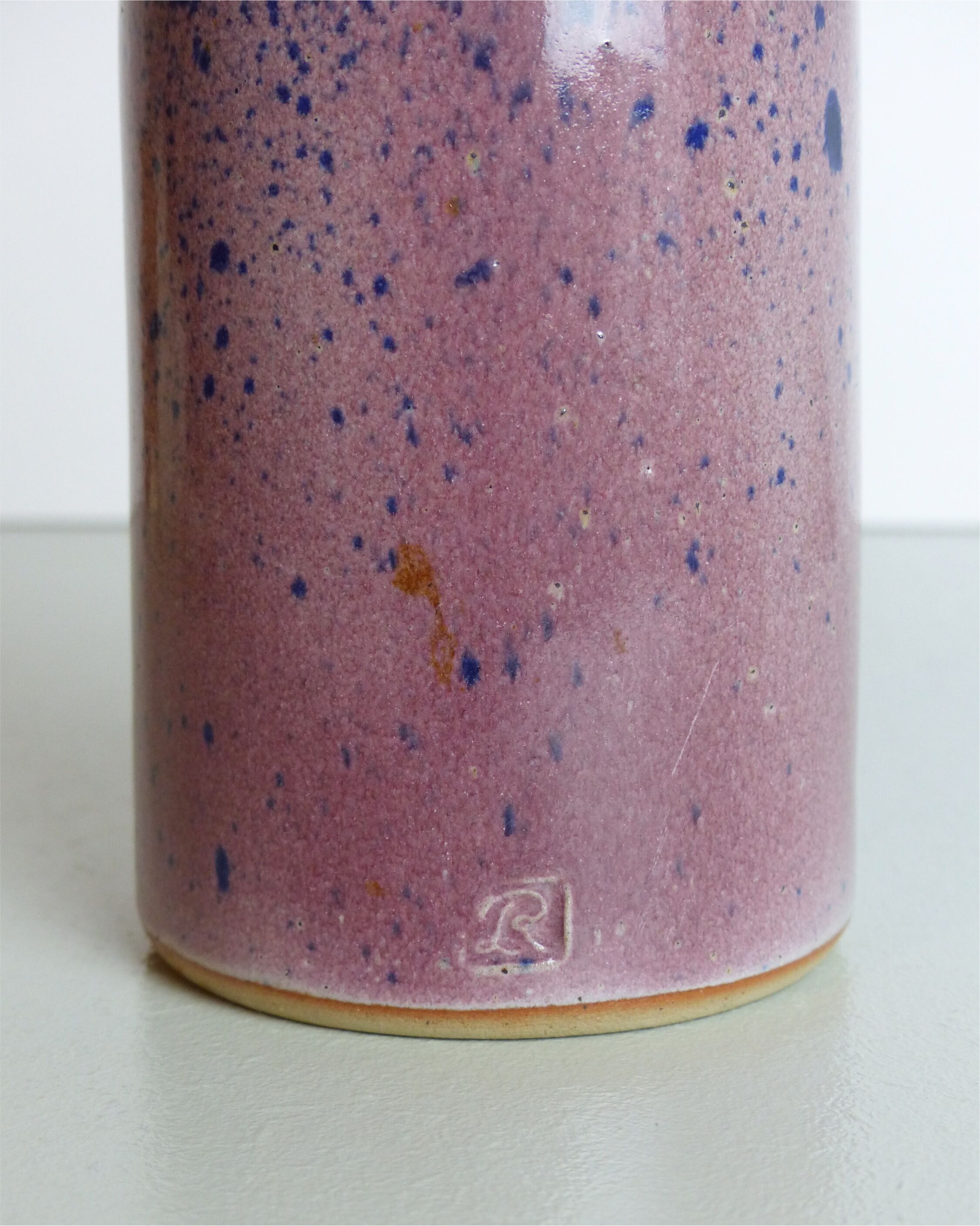 Vase roll pink and blue signed