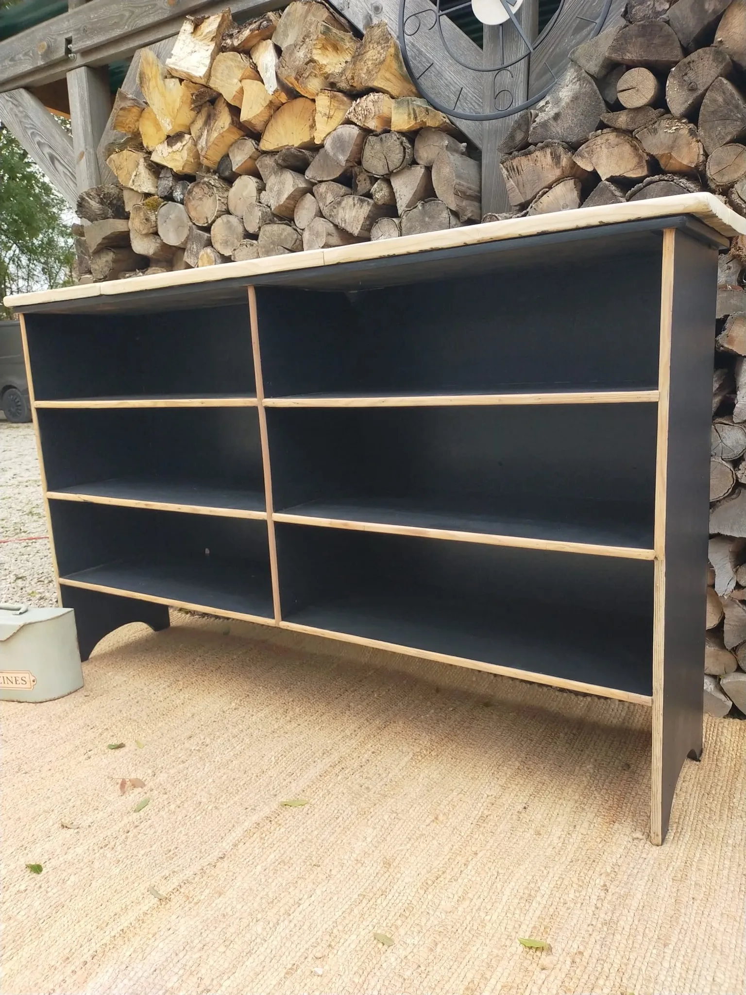 Wooden locker workbench