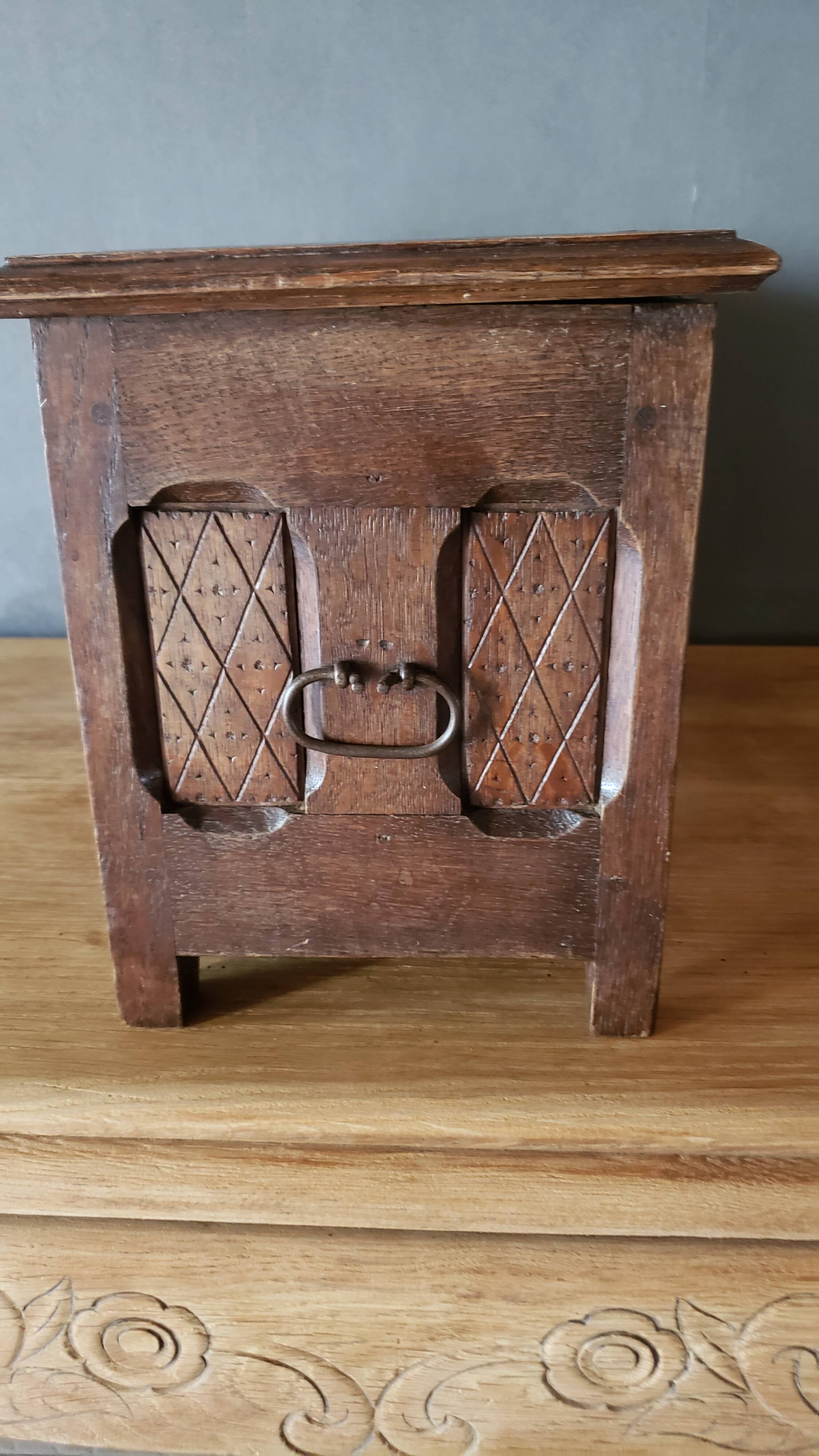 Mini carved oak chest