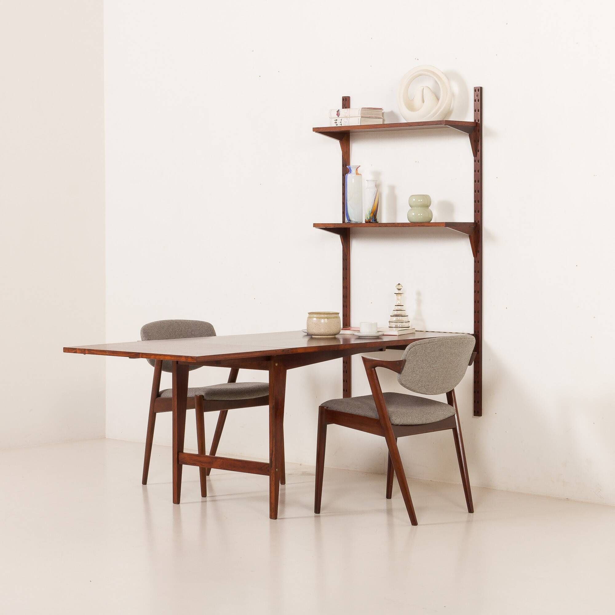 Poul Cadovius shelving wall unit with extendable  desk or a table for Cado,