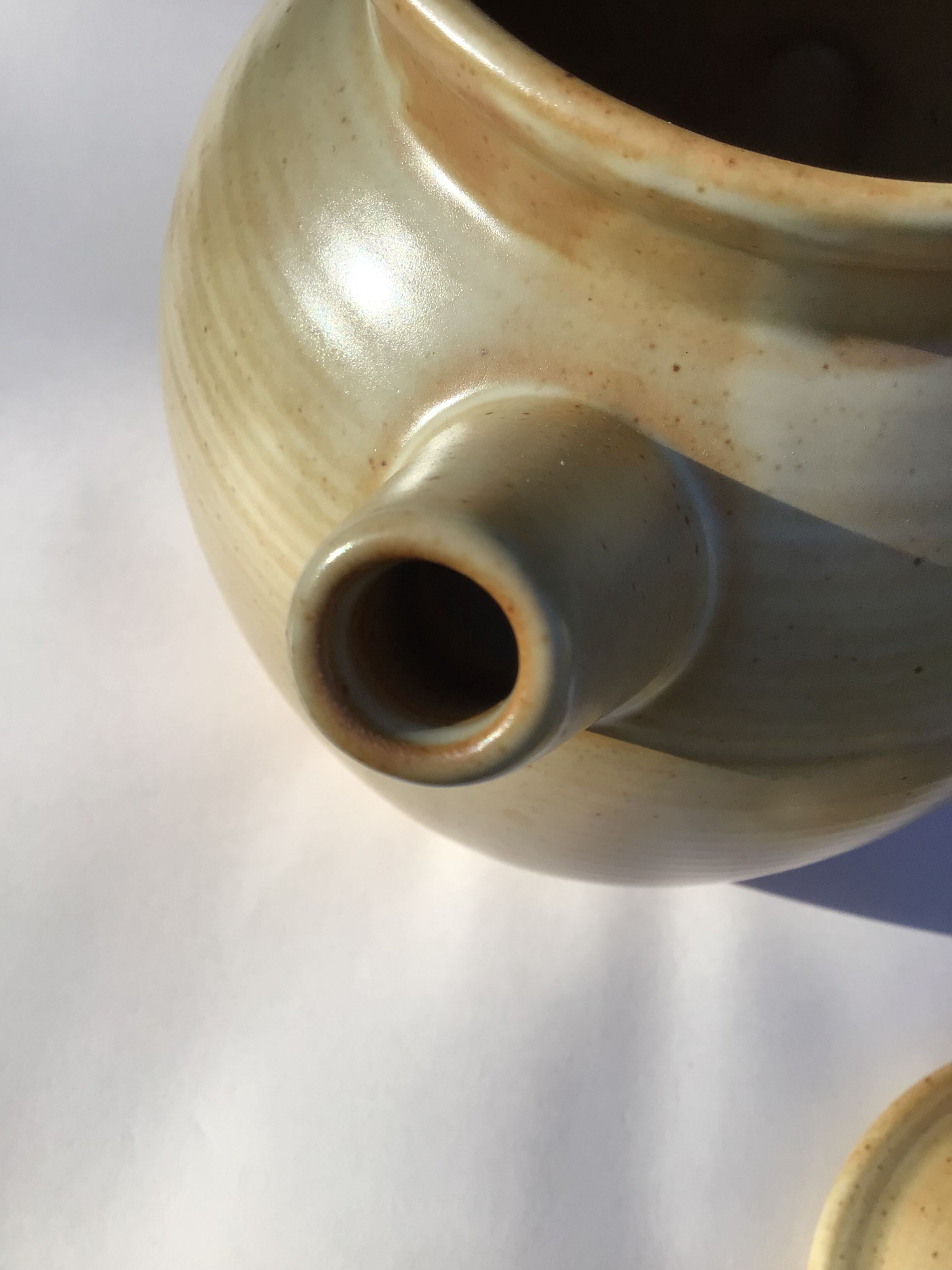 Teapot sandstone Village blond large capacity