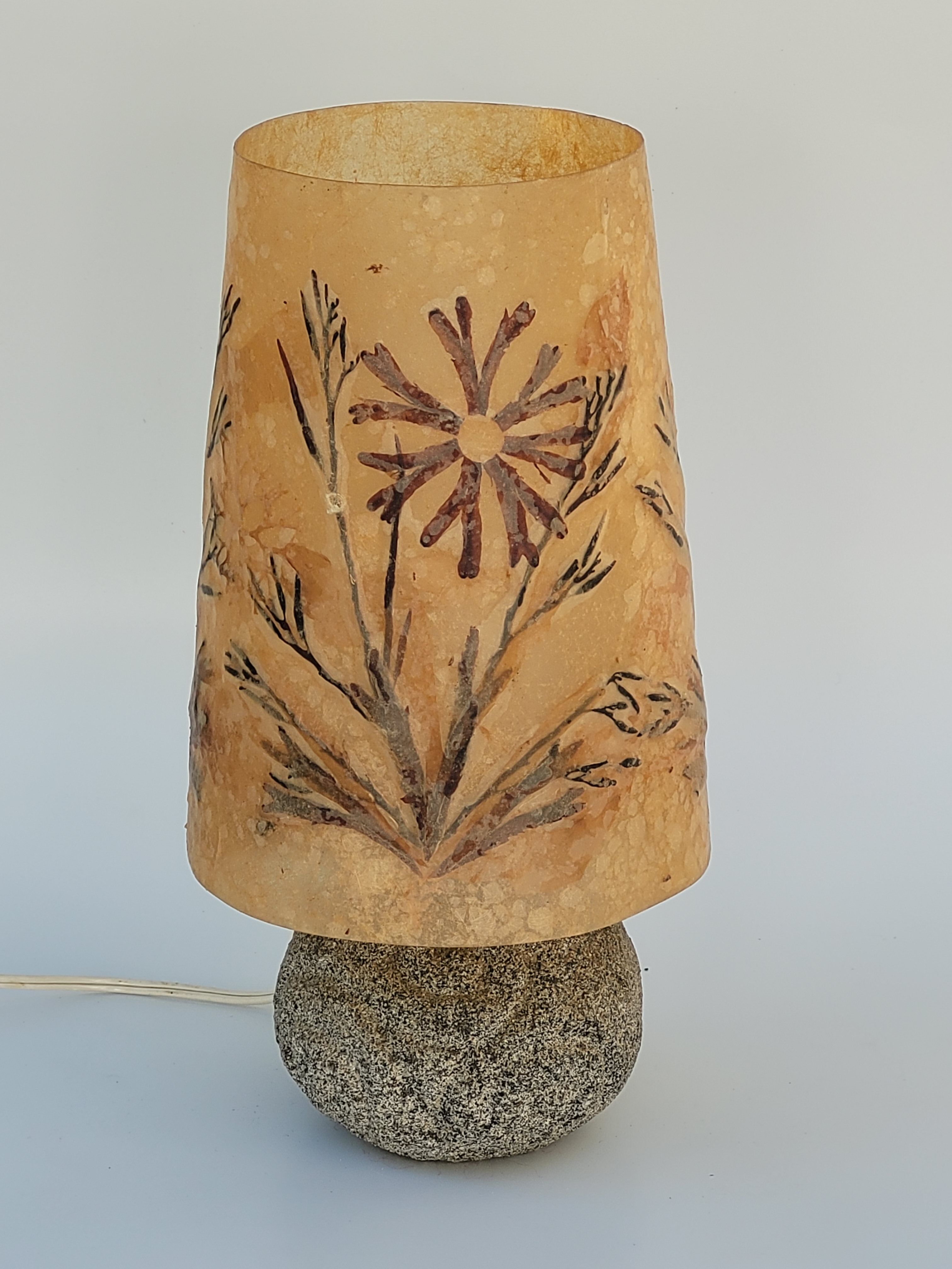 Granite lamp with triskell grave lampshade resin inclusion flowers 1960